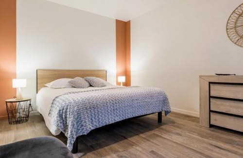 Nort-sur-Erdre House | Gîte familial rénové près du Canal de Nantes avec jardin, terrasse, wifi et chambres mansardées - FR-1-306-1263