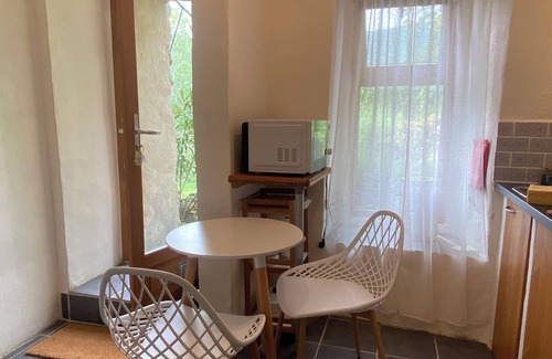 Robiac-Rochessadoule Cottage | Gîte Flora en Cévennes