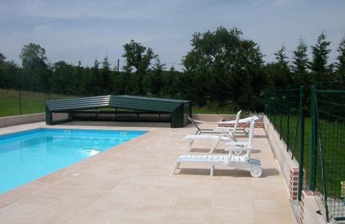 Cressanges House | Gîte indépendant avec piscine, grande terrasse, jardin, barbecue, proche St Pourçain/Sioule et Souvigny - FR-1-489-78
