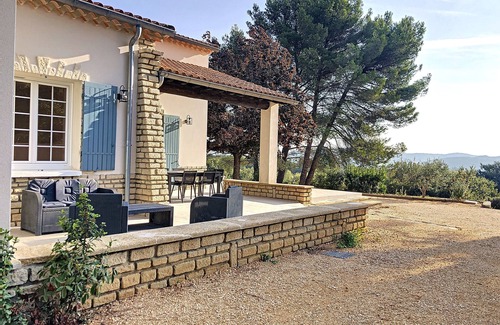 Saze House | Gîte L'Antre Chaux near Avignon