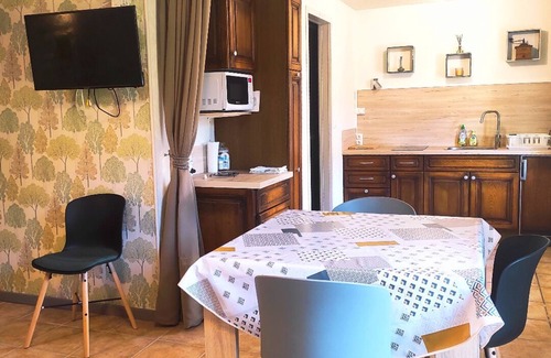 Chatillon-sous-les-Cotes House | Gîte LA CHEVÊCHE 2/4 persons, jacuzzi, games room 10 min from Verdun, Meuse