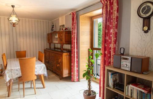 Saint-Etienne-du-Valdonnez House | Gîte La Maison Bleue 4/6 personnes