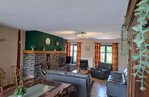 Engreux House | Gîte L'olivier à Filly - Nadrin, Entre Houffalize et La Roche-en-ardenne