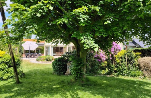 Saint-Martin-du-Manoir House | Gîte La Ferme d'Escures