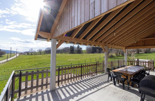 Le Barboux House | Gîte "La Partie de Bise", Le Barboux, sleeps 12