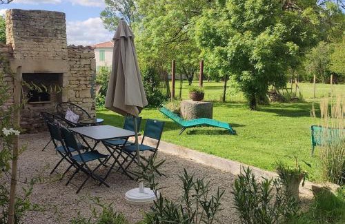 Vendee - Sevre - Autise House | Gîte La Vigne Verte