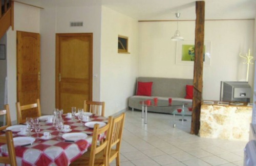 Daglan House | Gîte "Le Céou" 3 rooms in a quiet country setting