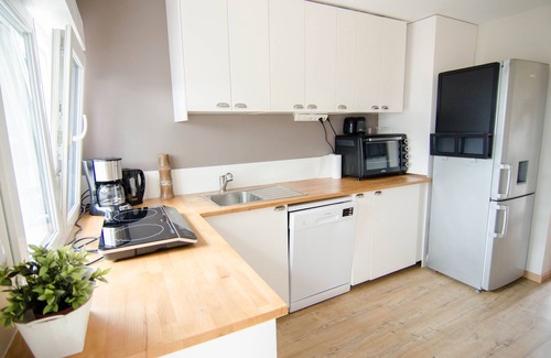 Chevreville House | Gîte Le Soleil Duchamp- quiet ideal close family*Disney Asterix Roissy