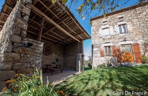 Ceilloux House | Gîte 'les Villes' - CEILLOUX