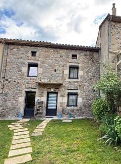 Le Bas Pranles House | Gîte Lydmalida cocon Ardéchois