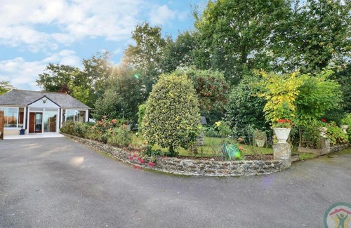 Miniac-Morvan House | Gîte Miniac-Morvan, 4 pièces, 5 personnes - FR-1-538-17