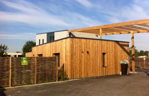 Lesquin House | Gîte Noir Lapin