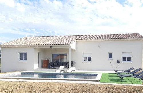 Frespech Villa | Gîte pour 8 personnes