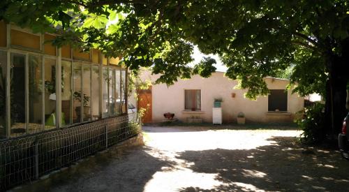 Revest-des-Brousses House | Gîte Provence Luberon Paca Pmr