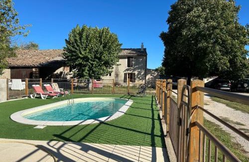 Revest-des-Brousses House | Gîte Provence Luberon Paca Pmr