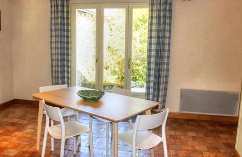 Lignieres-de-Touraine House | Gîte rural avec grand jardin, loisirs et proche des châteaux de la Loire - FR-1-381-68