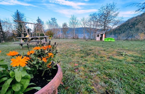 Dommartin-les-Remiremont Cottage | Gîte Tiffanie - SPA Jacuzzi Sauna Fishing pond