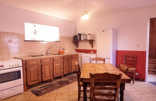 Vauvillers House | Gîtes chaleureux près de Luxeuil, jardin commun - FR-1-583-472