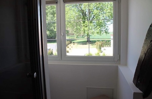 Wattignies Cottage | Gîtes du Frêne - Blanche 1chambre et un canapé-lit