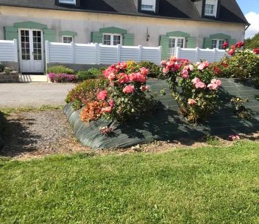 Plomodiern Bed & Breakfast | Gîtes du Ménez-Hom
