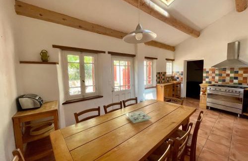 Saint-Andre-de-Roquepertuis House | Gîtes du Clos Cèze Art