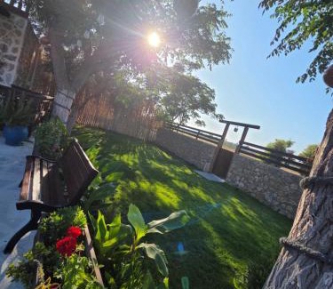 Marmari House | G&A Rooms Marmari