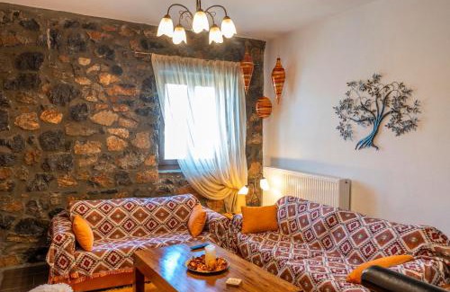 Aghios Athanasios Apartment | G & M Stone House