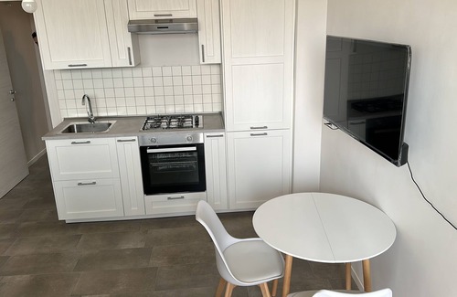 Pablo Apartment | Galvani 11
