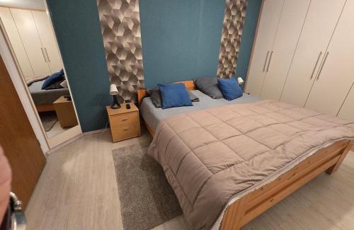 Hoexter Apartment | Ganze Wohnung direkt in Höxter, Casa Azul Hx
