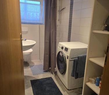 Hoexter Apartment | Ganze Wohnung direkt in Höxter, Casa Azul Hx