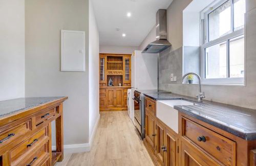 Smithborough Apartment | Garden Apartment
