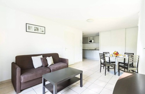 Marcy-l'Etoile Apartment | Garden & City Lyon Residence - Marcy l'Etoile * - 2 rooms 4 people