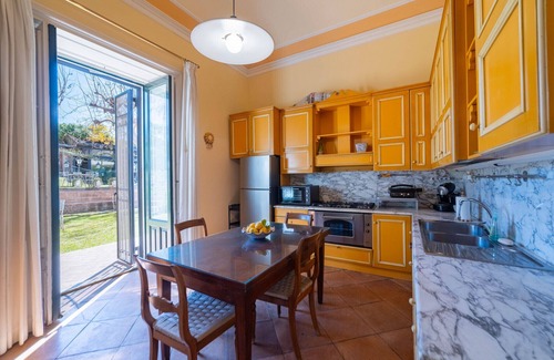 Ognina Apartment | Garden Escape by Wonderful Italy