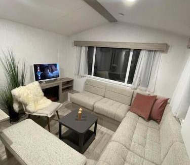 Hovik House | Garden guest house