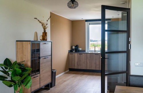 Leons House | Garden Paradise in Frisian