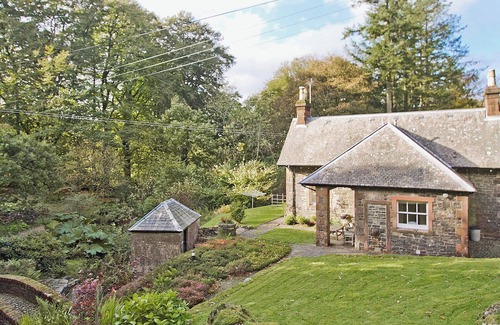 Castle Douglas Cottage | Gardener's Cottage-UXT