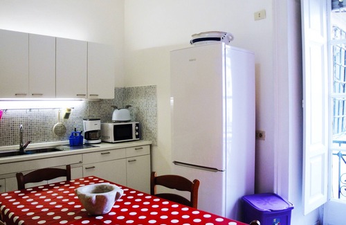 Naples City Centre Apartment | Garibaldi Holiday House