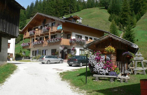 Pescul Bed & Breakfast | Garni Ladinia