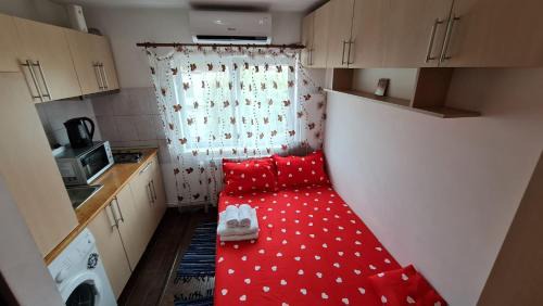 Old Town Apartment | Garsoniera Plaja Modern Centru