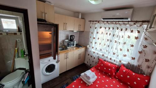 Old Town Apartment | Garsoniera Plaja Modern Centru