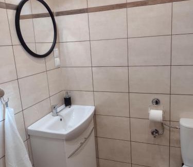 Jaslo Apartment | Garsoniera -w podwórzu