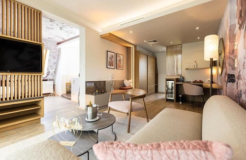 Loipersdorf bei Fuerstenfeld House | Gartenzimmer - ab 2 Nächte Inkl. Therme - Thermenhotel Vier Jahreszeiten