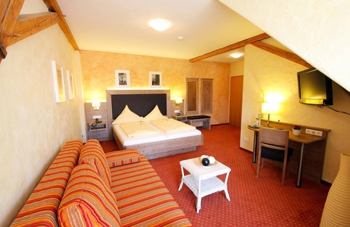 Ihringen Hotel | Gasthaus Zur Sonne