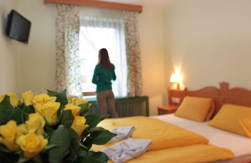 Kirchstetten Hotel | Gasthof Gnasmüller