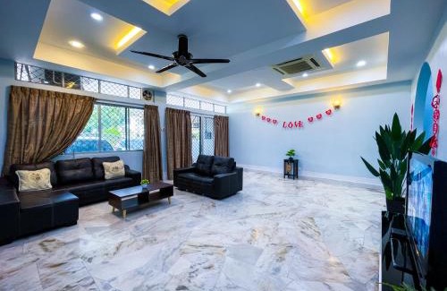 Larut House | Gather Here in 62 @ Town Center