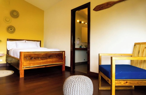 Pueblo Nuevo Cabin | Gatun Lake Lodge Hotel