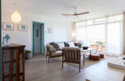 Gava Apartment | Gavamar Castelldefels Beachfront Apartment- Direct access to the beach