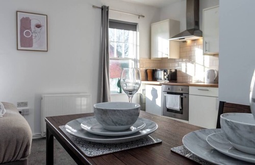 Neath Apartment | Fully Equipped Kitchen, Double room