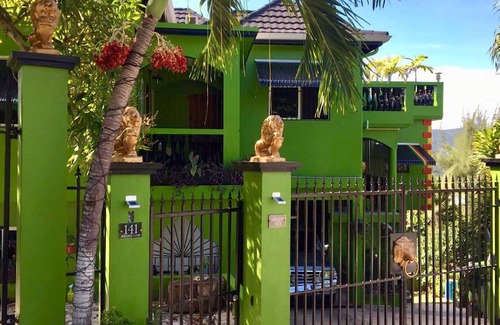 West Gate Hills Apartment | GD Rooftop Lounge ocean view, salt water pool with mountain view, 1bdrm