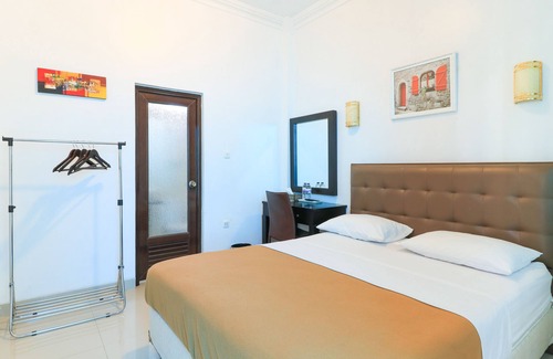 Losari House | Ge JacMart Homestay